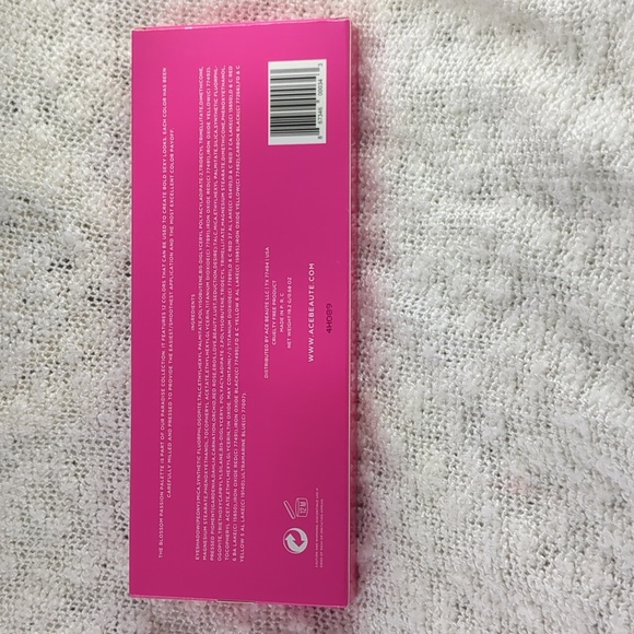 Ace Beautē Blossom Passion Palette, 19.2g/0.68oz - Picture 5 of 13